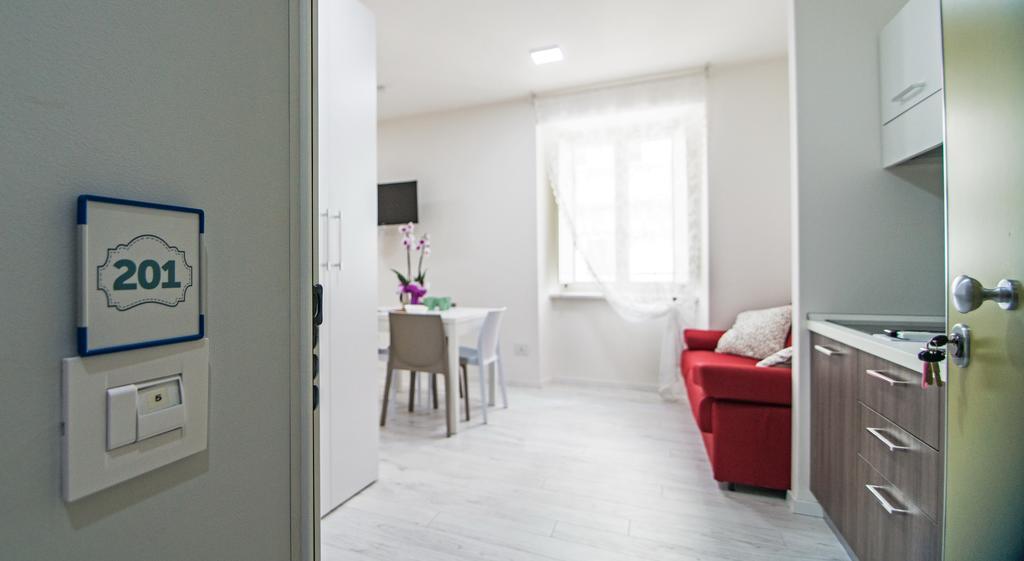 Domo Apartments - Trieste Goldoni Exterior photo