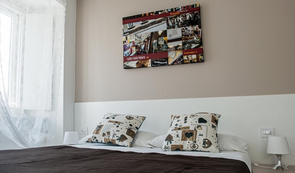 Domo Apartments - Trieste Goldoni Exterior photo